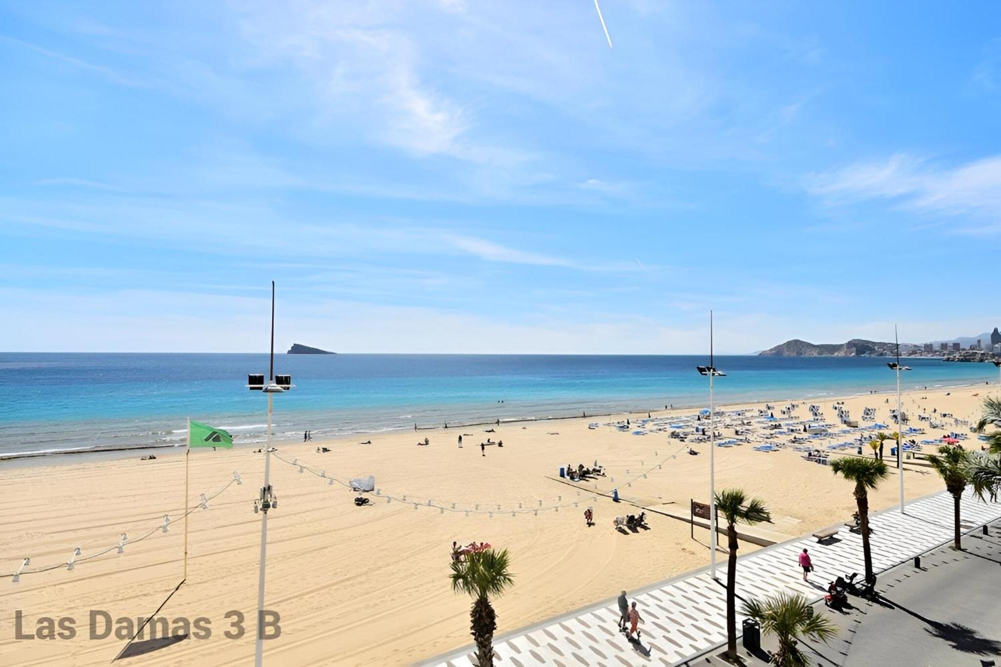 Las Damas 3B Beach Front - Pool & Parking Benidorm Exteriör bild